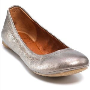 Lucky brand pewter emme flat sz 8.5